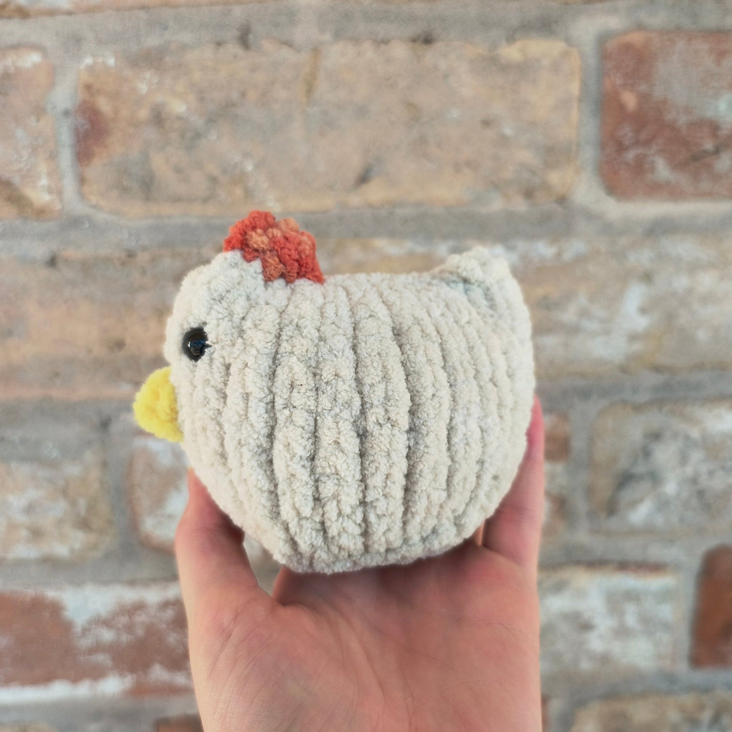 Small Chicken Plushie