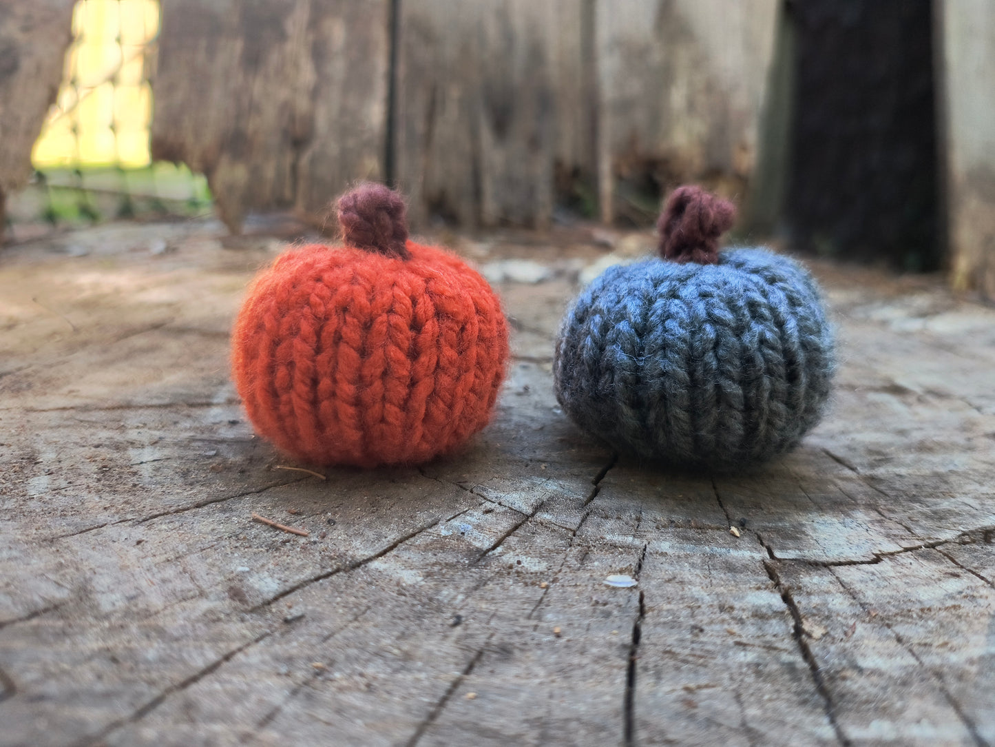 Wee Pumpkin - Mini Pumpkin Plushie