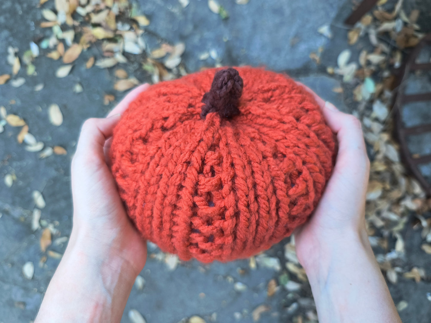 7" Garter Ribbed Pumpkin Plushie