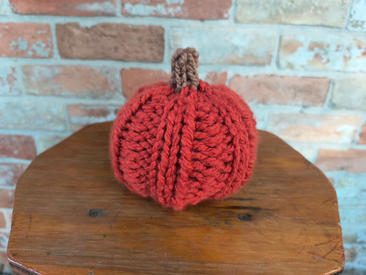 6-Stitch Double-Strand Ribbed Pumpkin Plushie